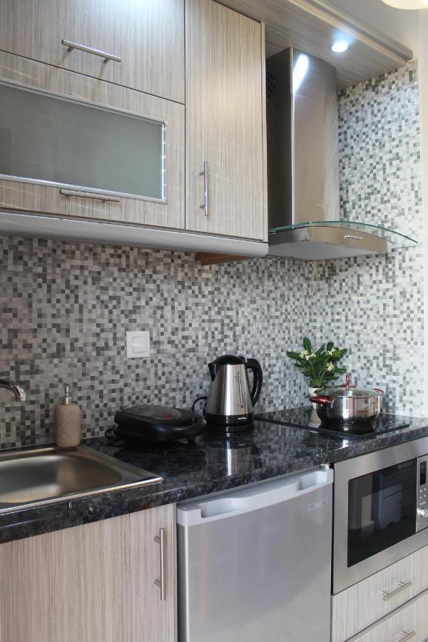 Vakis Apartments Romanon Exterior foto